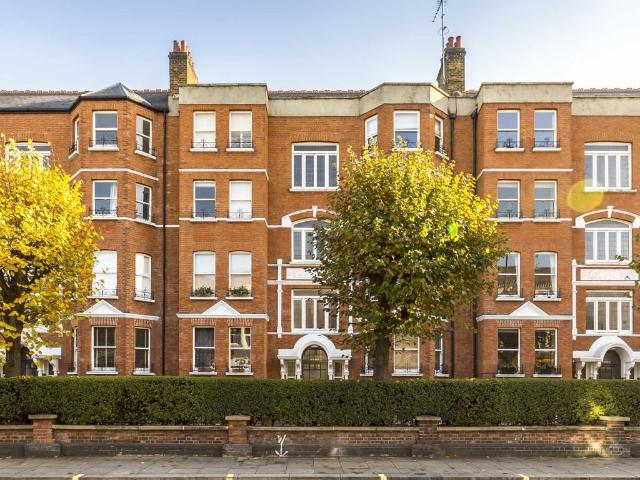 Apartment for rent in Fulham, Greater London