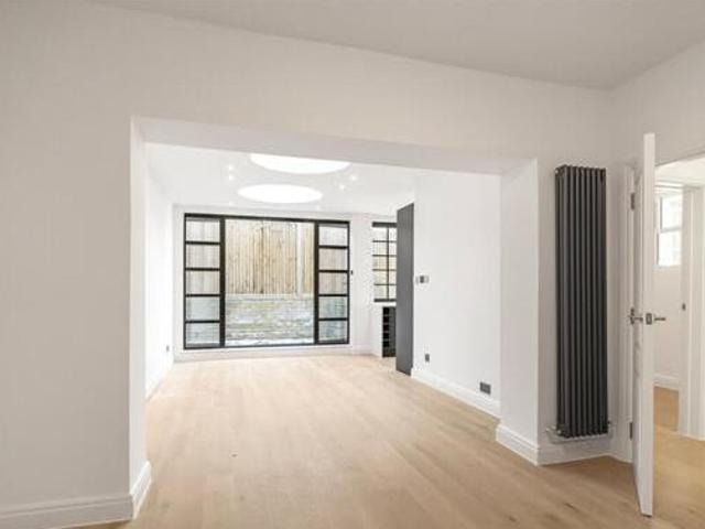 House for sale in Lyons, Greater London