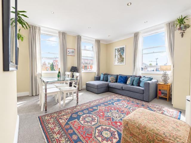 Apartment for rent in Parson's Green, Greater London