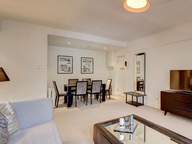 Apartment for rent in Chelsea, Greater London
