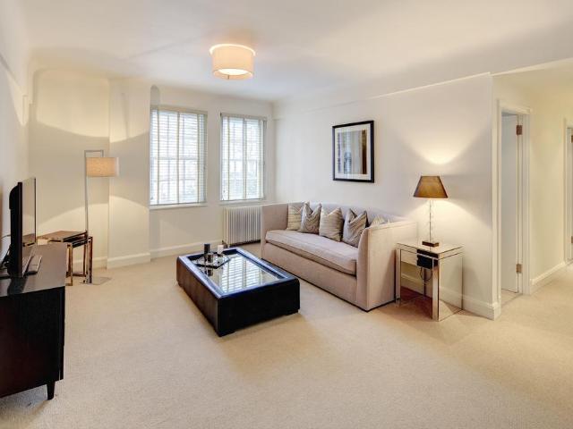 Apartment for rent in Chelsea, Greater London