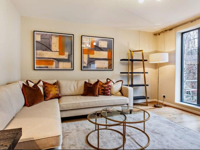 Apartment for rent in Chelsea, Greater London