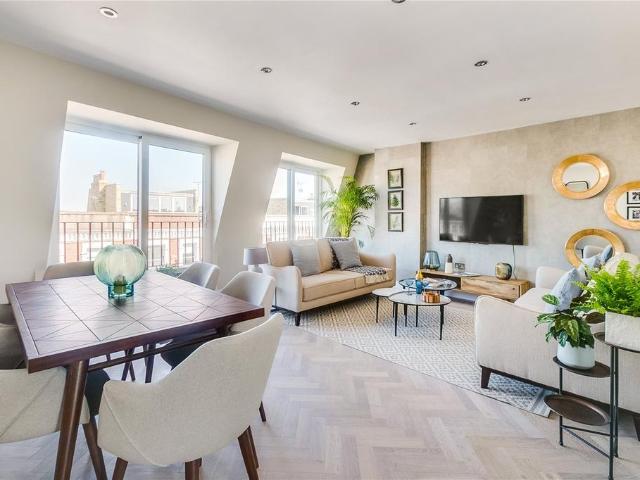 Apartment for rent in London Borough of Hammersmith and Fulham, Greater London