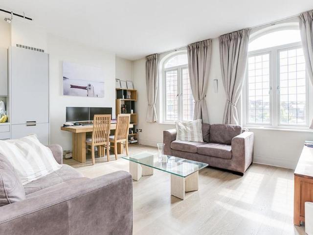 Apartment for rent in Fulham, Greater London