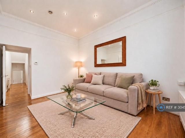 Apartment for rent in Fulham, Greater London