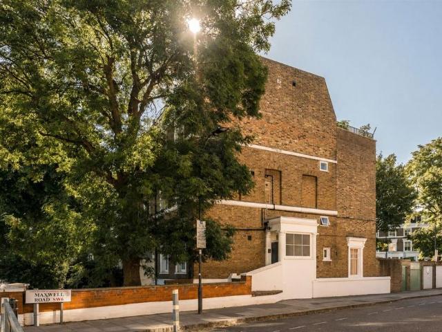 Apartment for rent in Fulham, Greater London