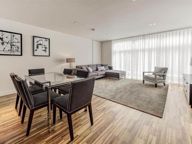Apartment for rent in Brompton, Greater London