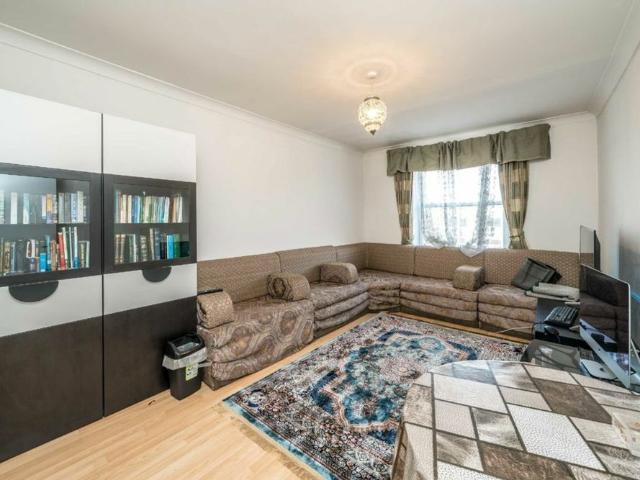 Apartment for rent in Fulham, Walham Green