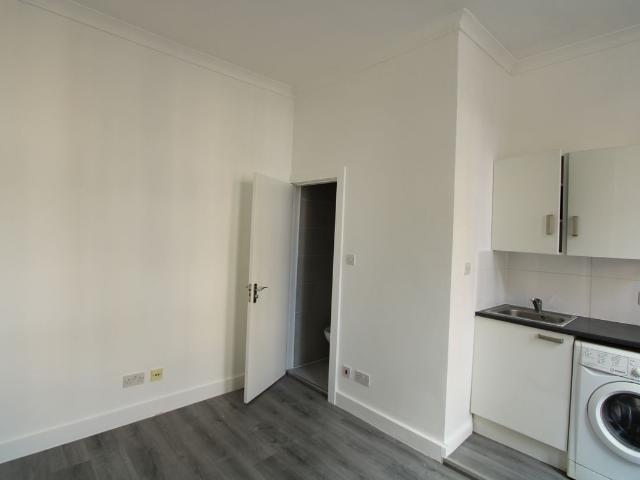 Studio for rent in West Kensington, Greater London