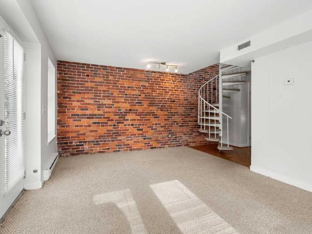 Apartment for rent in Cambridge, Massachusetts