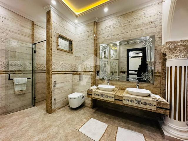 House for sale in لاہور, لاہور ڈویژن