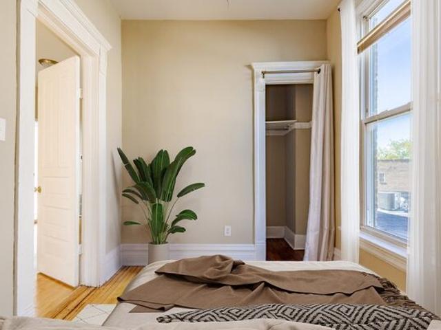 Room for rent in Chicago Park, Illinois