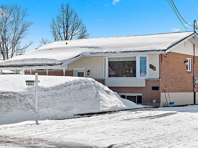 House for sale in Sault Sainte Marie, Ontario