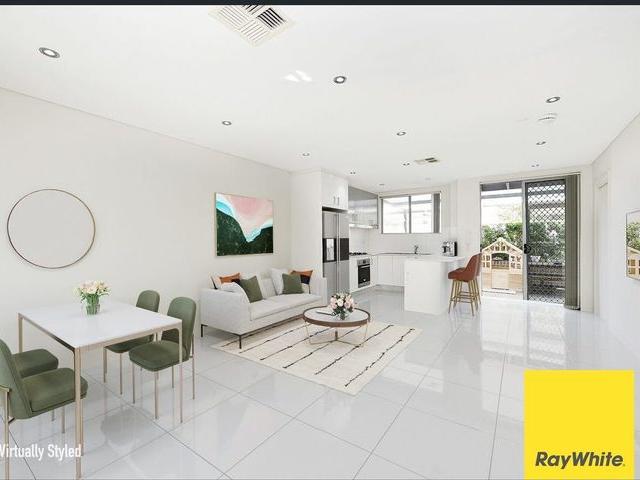 Townhouse for rent in Sydney, New South Wales