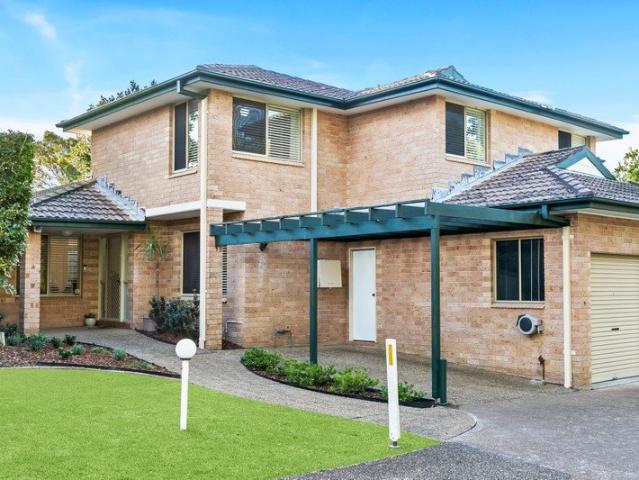 Townhouse for sale in Sydney, New South Wales