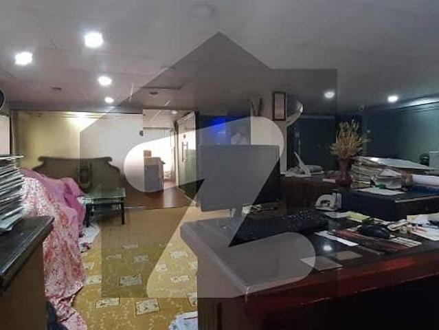 Building for sale in Karachi, Sindh