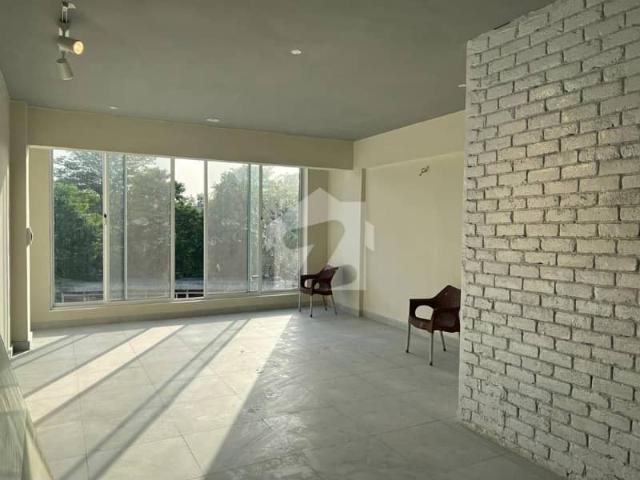 Building for rent in Islamabad
