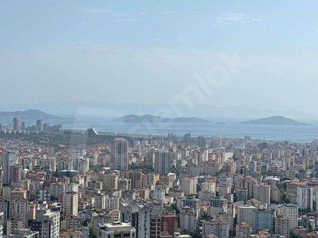 Ataşehir, İstanbul içerisinde satılık mülk