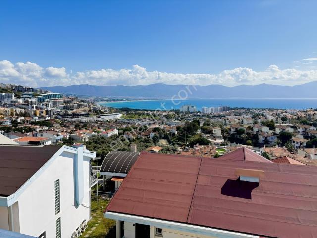Kuşadasi, Aydin içerisinde satılık Villa