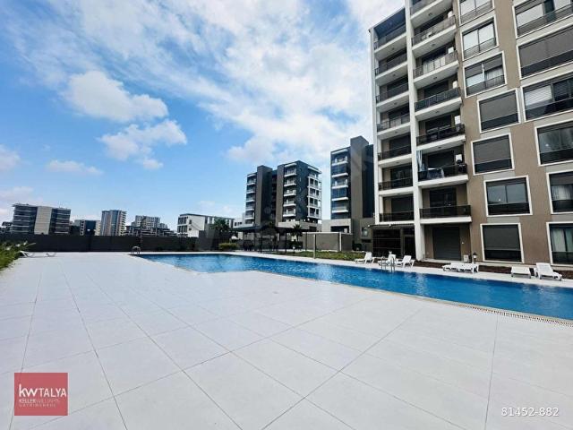 Aksu, Antalya içerisinde satılık mülk