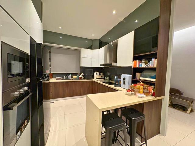 Condominium for sale in Petaling, Alam Impian