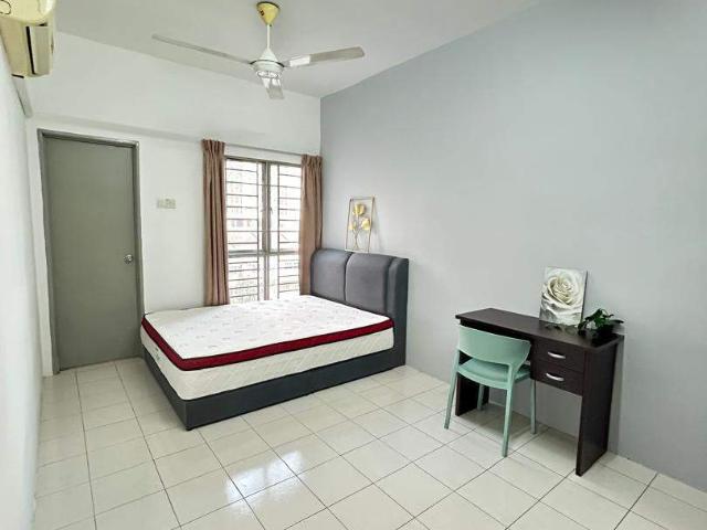 Room for rent in Petaling, Subang Jaya