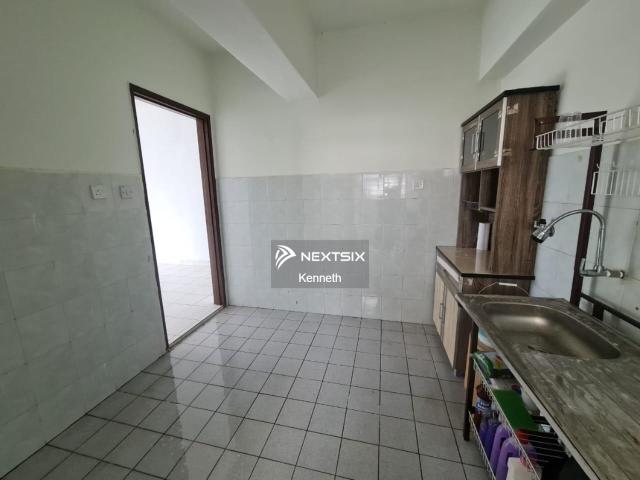 Residential House for rent in Country Heights Damansara, Kuala Lumpur