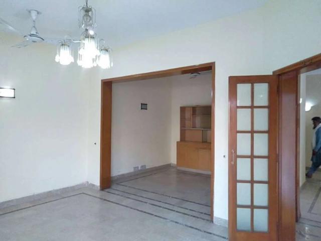 Property for rent in لاہور, لاہور ڈویژن