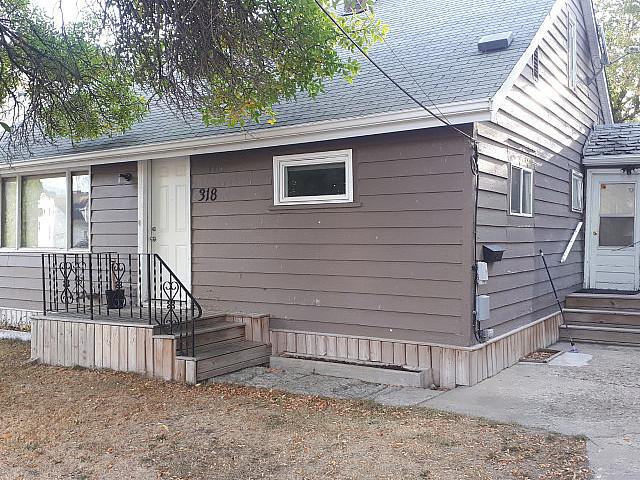 House for sale in Weyburn, Saskatchewan