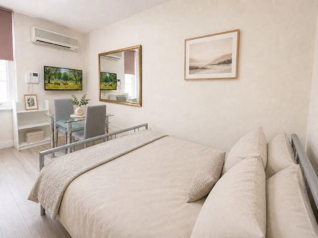 Studio for rent in South Kensington, Greater London