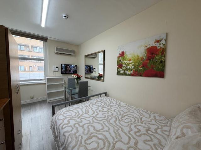Studio for rent in South Kensington, Greater London