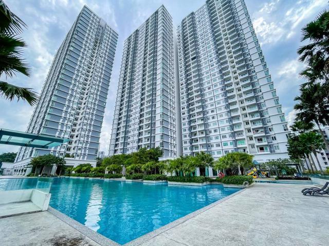 Condominium for sale in Country Heights Damansara, Kuala Lumpur