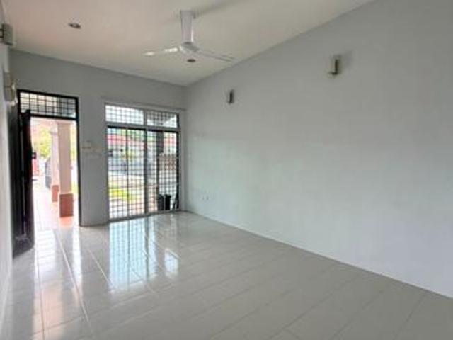 Residential House for sale in Bandar Baharu