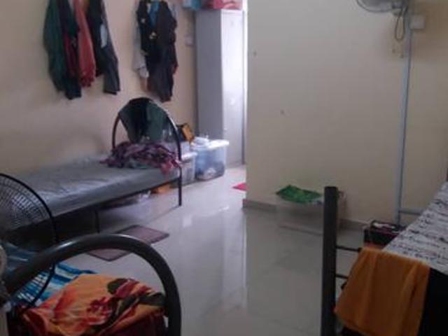 Flat for sale in Petaling, Alam Impian