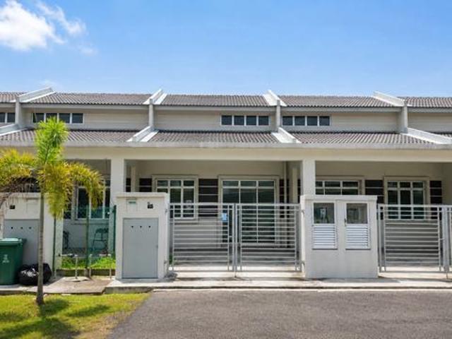Terraced House for sale in Jenjarom, Selangor