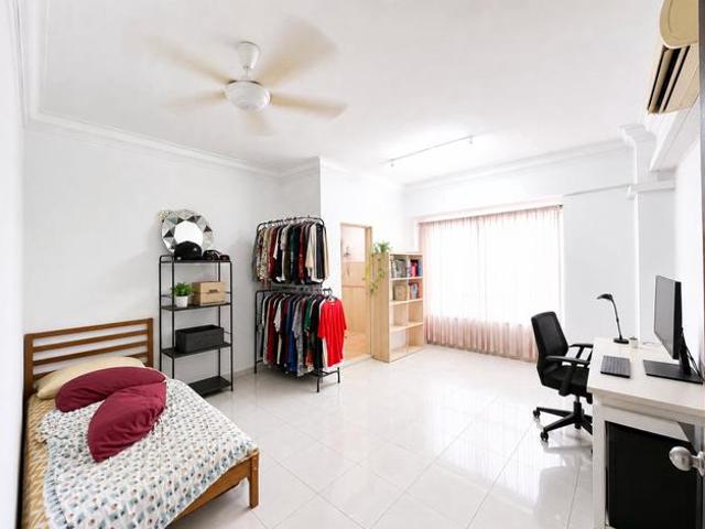 Condominium for sale in Langat, Selangor