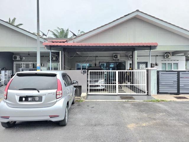 Terraced House for sale in Zon Perindustrian Bebas Telok Panglima Garang, Teluk Panglima Garang