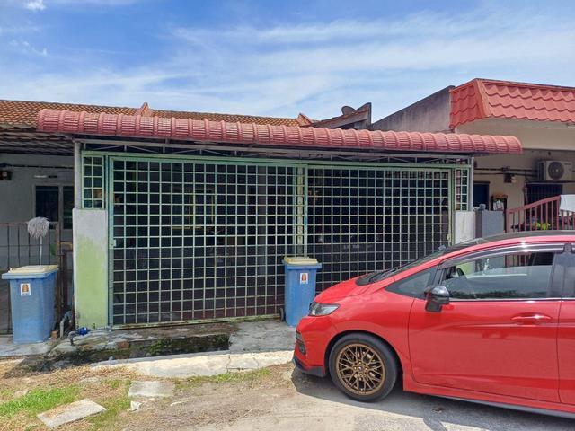Terraced House for sale in Banting, Selangor