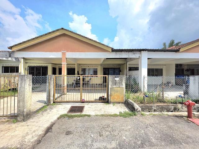 Terraced House for sale in Banting, Selangor