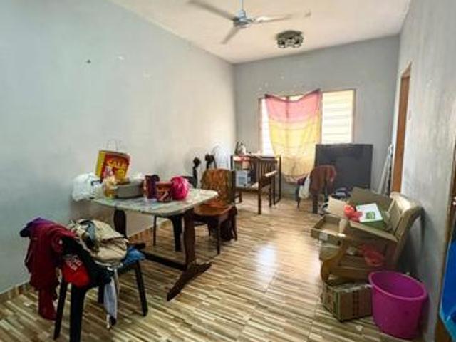 Flat for sale in Petaling, Alam Impian