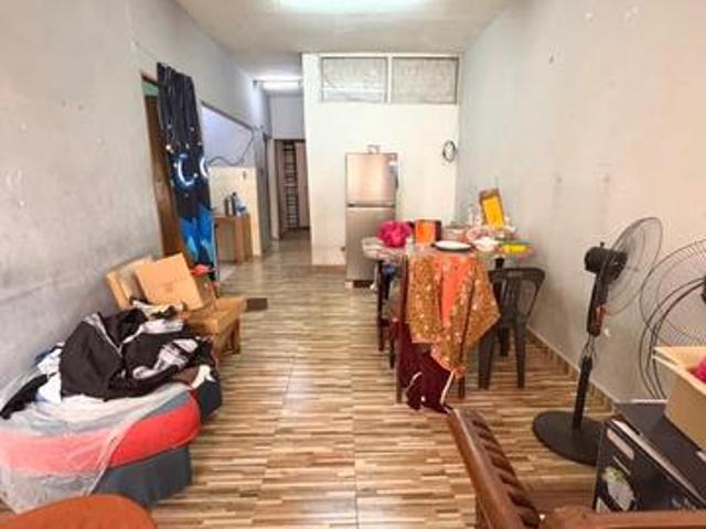 Flat for sale in Petaling, Alam Impian