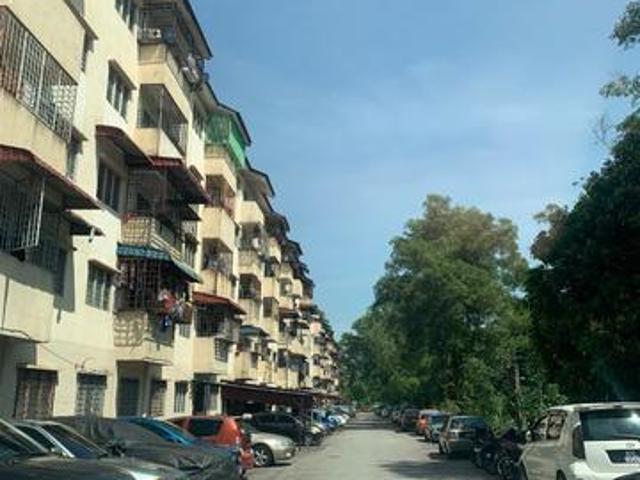 Apartment for sale in Kajang, Langat