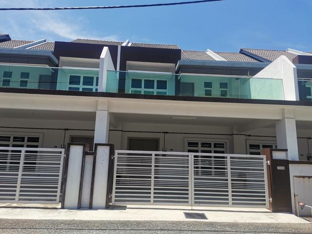 Terraced House for sale in Cheng, Malaka