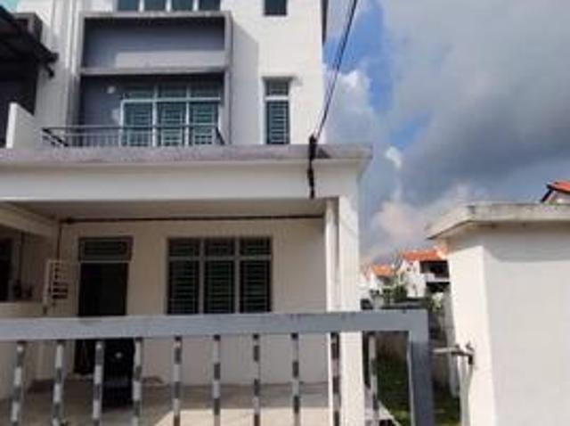 Terraced House for sale in Bukit Ledang, Johor