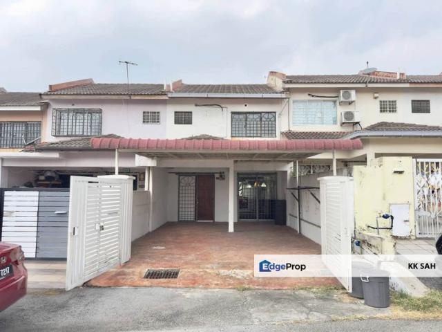 House for sale in Seri Kembangan, Majlis Bandaraya Subang Jaya