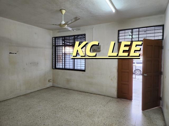 Terraced House for sale in Wellesley, Penang