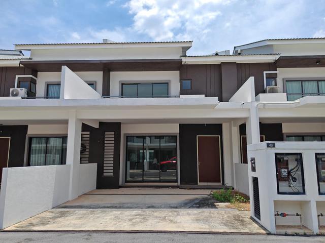 Terraced House for sale in Wellesley, Penang