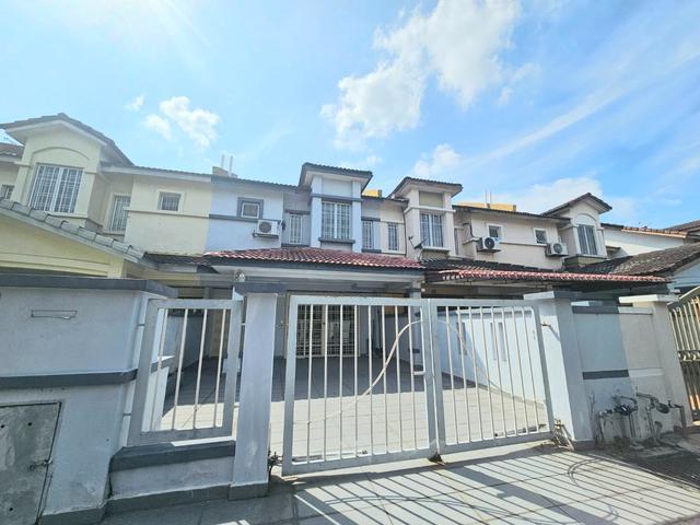 Terraced House for sale in Petaling, Subang Jaya