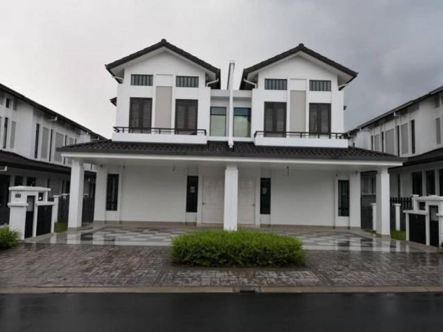 Residential House for sale in Kajang, Langat