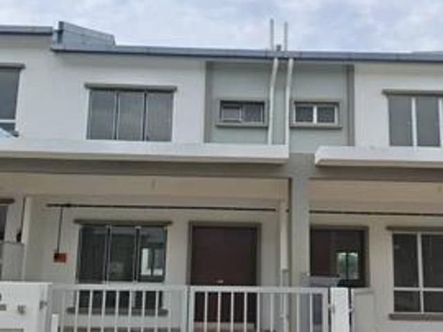 Terraced House for sale in Tanjong Sepat, Selangor